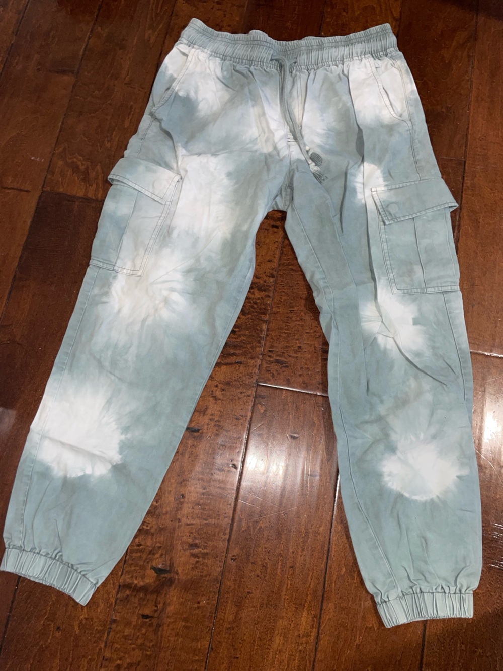 Tie-Dye Boyfriend Cargo Jeans — Light Blue